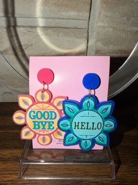 Disney Colorful 'Hello' and 'Goodbye' Sunflower Drop Earrings - Pink & Blue
